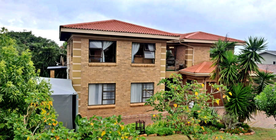 5 Bedroom Property for Sale in Reebok Western Cape
